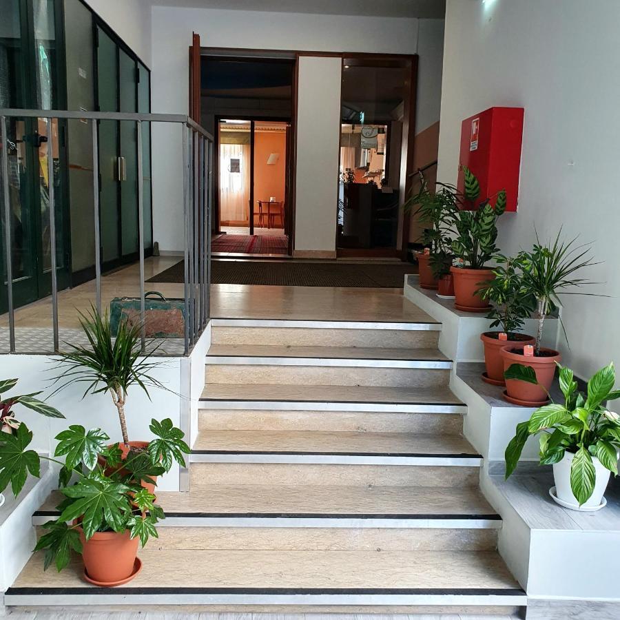 Hotel Perla Massa Lombarda Exterior photo