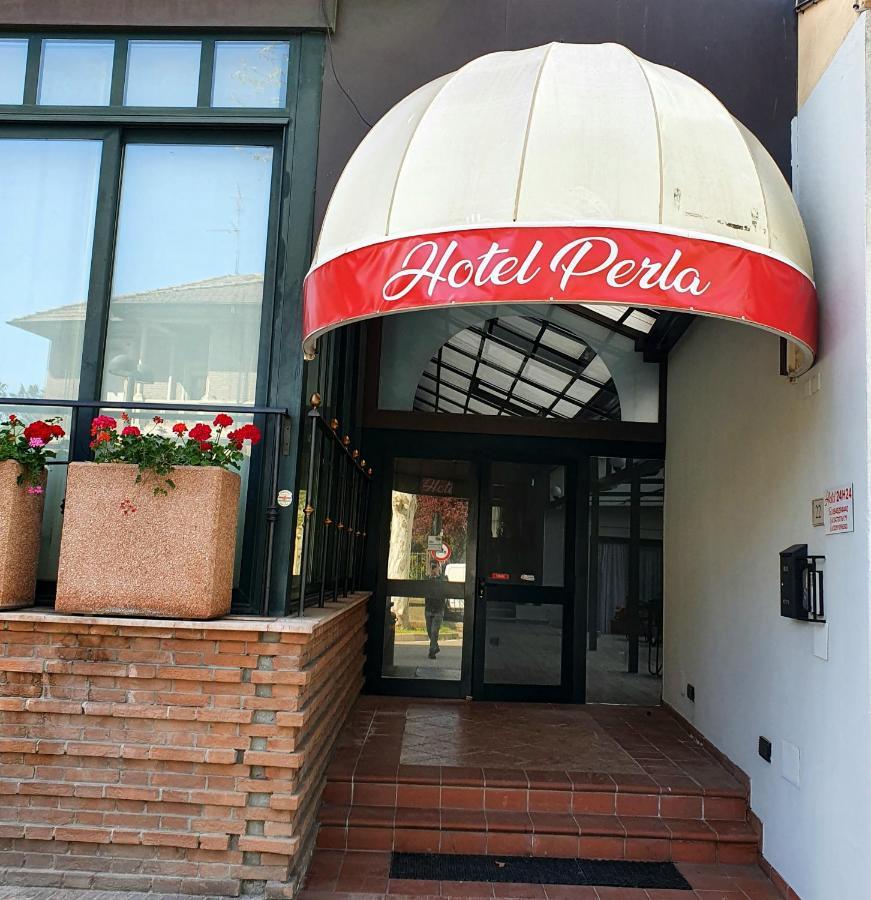 Hotel Perla Massa Lombarda Exterior photo
